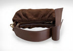Borsa Coco in vera pelle martellata dollaro e camoscio Arquati Bags vista chiusura