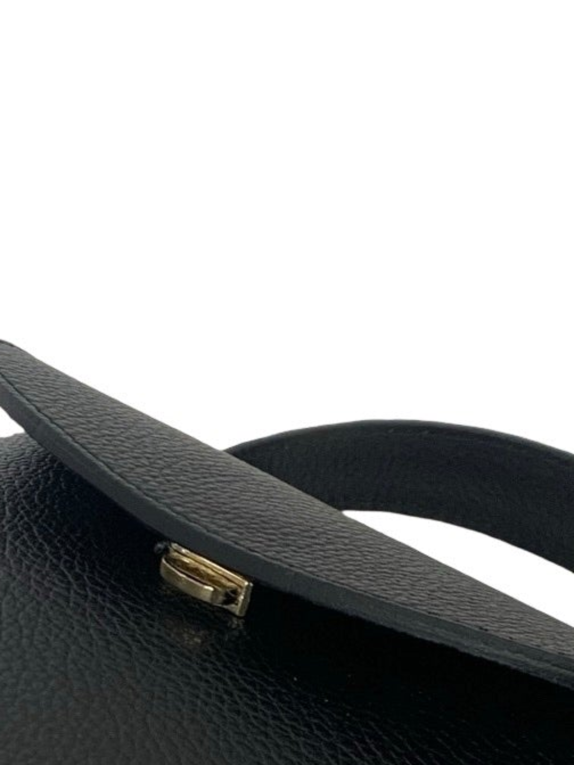 Dettaglio Chiusura Borsa Gemma nera in vera pelle martellata – Arquati Bags