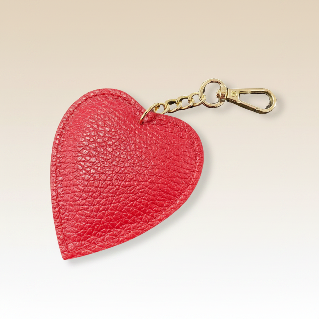Portachiavi a forma di cuore in vera pelle
