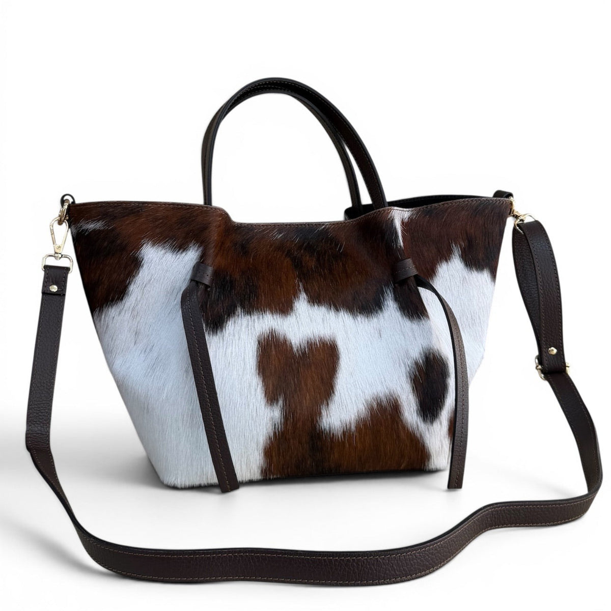 vista frontale  borsa  in pelle martellata color testa di moro e cavallino Arquati Bags mod. venus cavallino